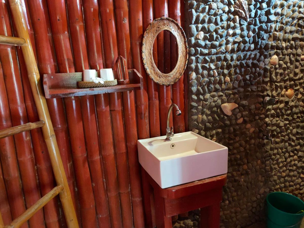 Winyanz Tambayan Tourist Inn Сикихор Экстерьер фото